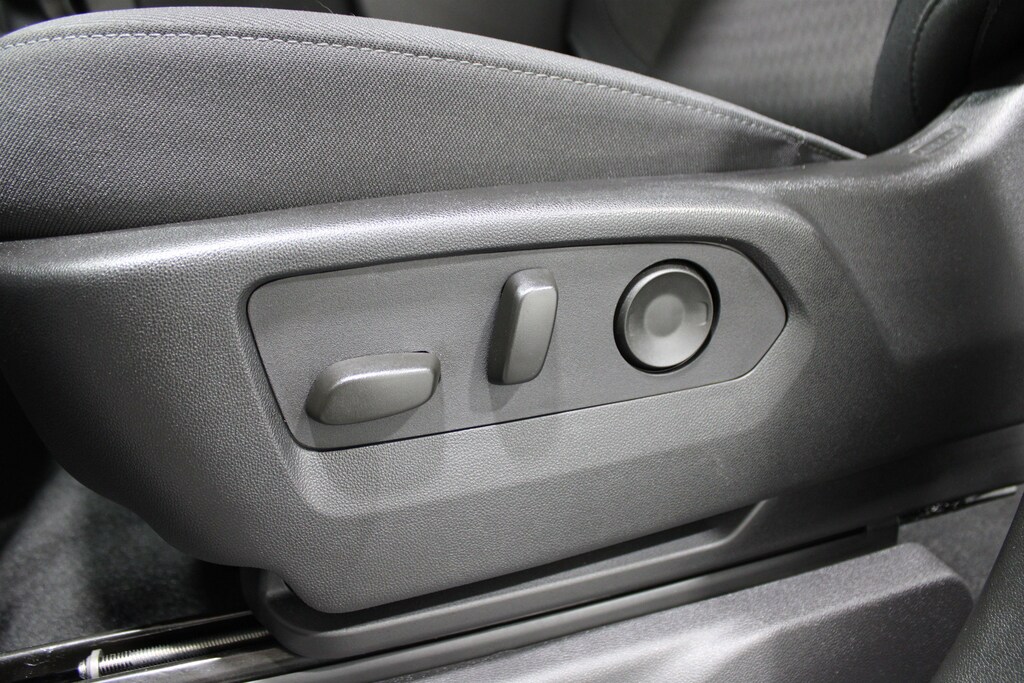 Used 2025 Chevrolet Silverado 2500 HD Custom Truck Crew Cab