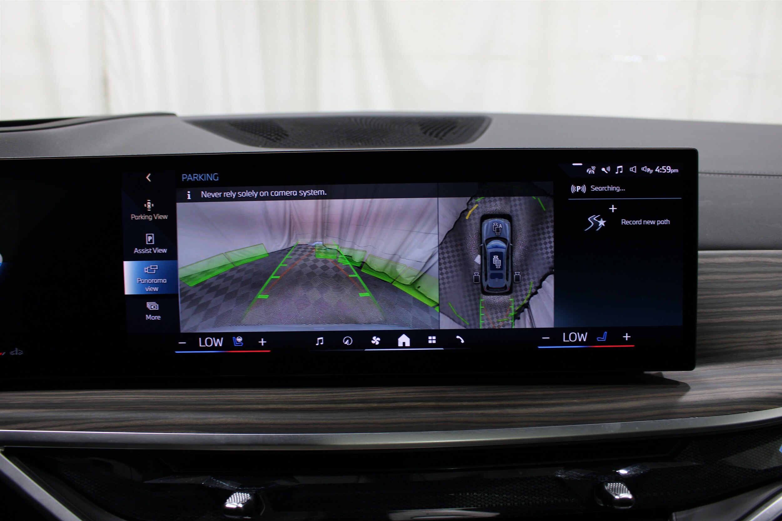 2025 BMW X7 40i - Photo 18