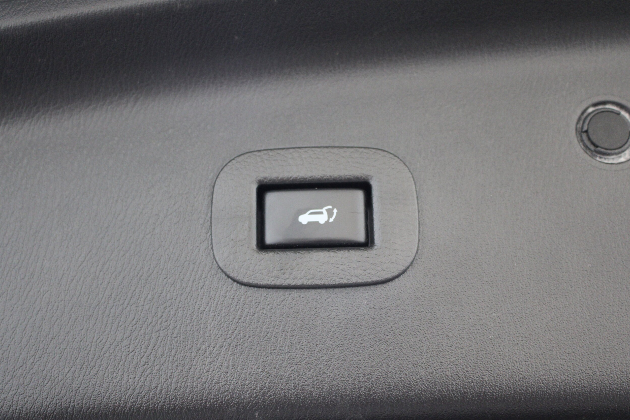 2011 INFINITI QX 56 - Photo 28