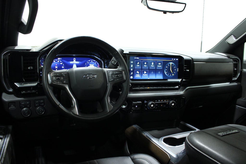 Used 2024 Chevrolet Silverado 2500 HD High Country Truck Crew Cab