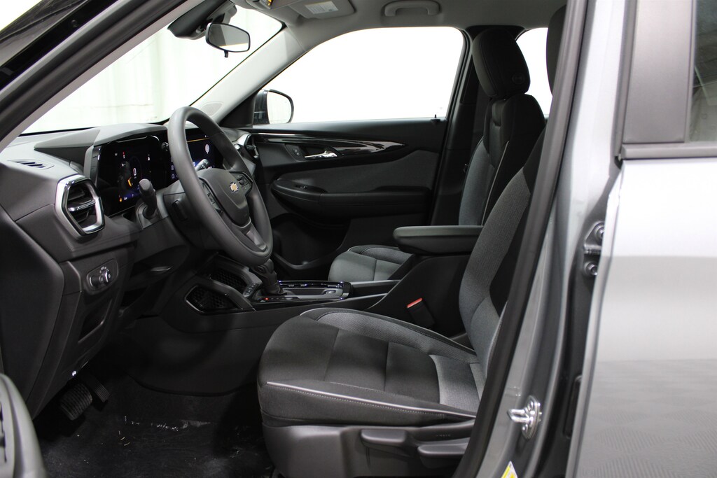 New 2026 Chevrolet Trailblazer LS Sport Utility