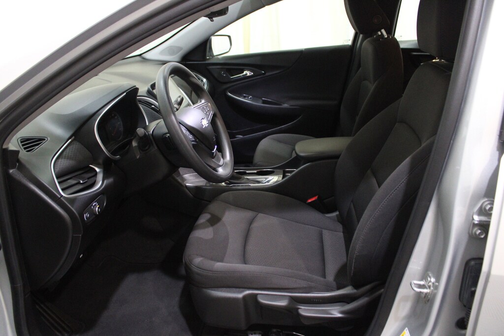 Used 2021 Chevrolet Malibu LS w/1FL Sedan
