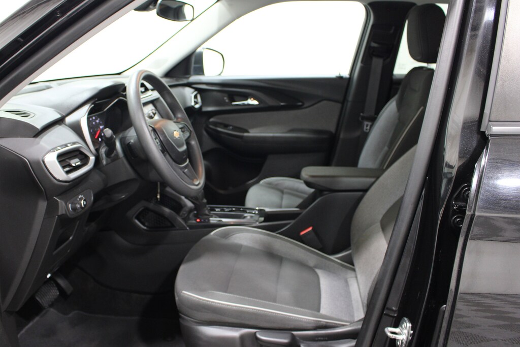 Used 2023 Chevrolet Trailblazer LS SUV