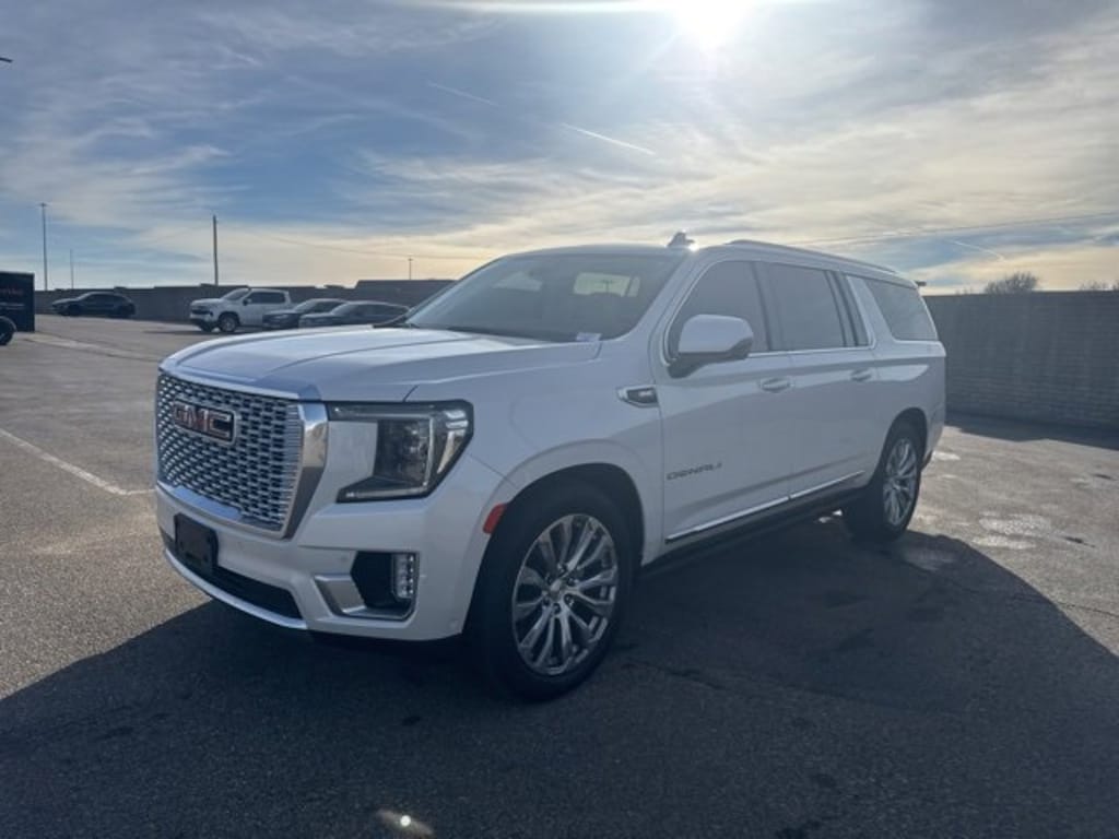 Used 2023 GMC Yukon XL Denali SUV