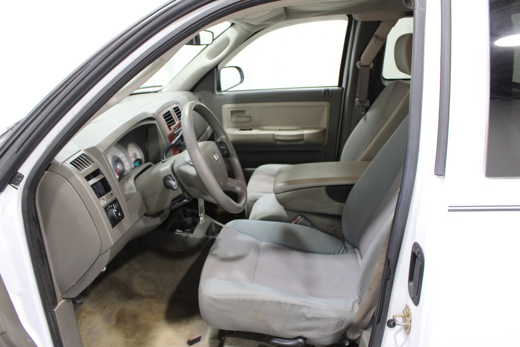 Used 2005 Dodge Dakota SLT Truck Club Cab