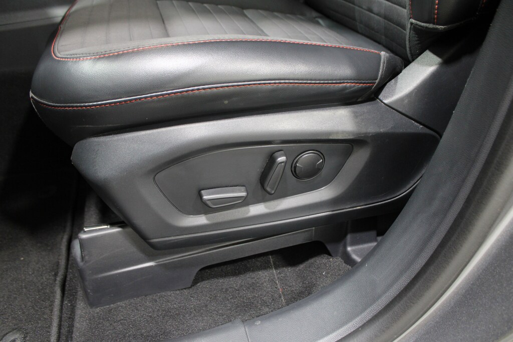 Used 2025 Ford Explorer ST-Line SUV