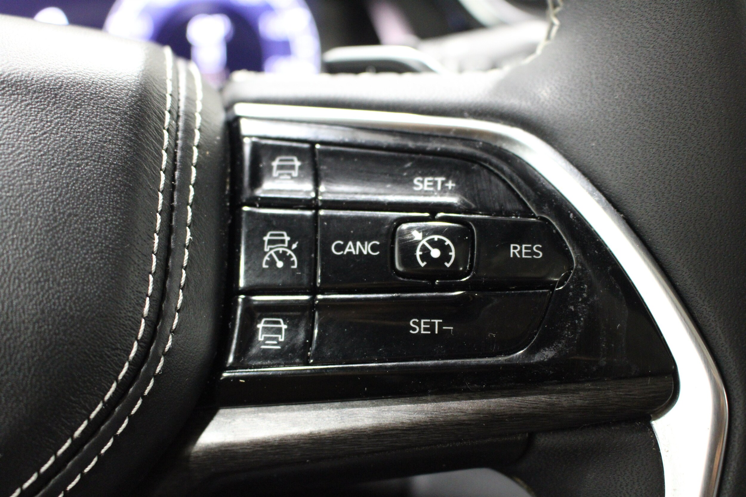 2023 Jeep Grand Cherokee L Overland - Photo 13