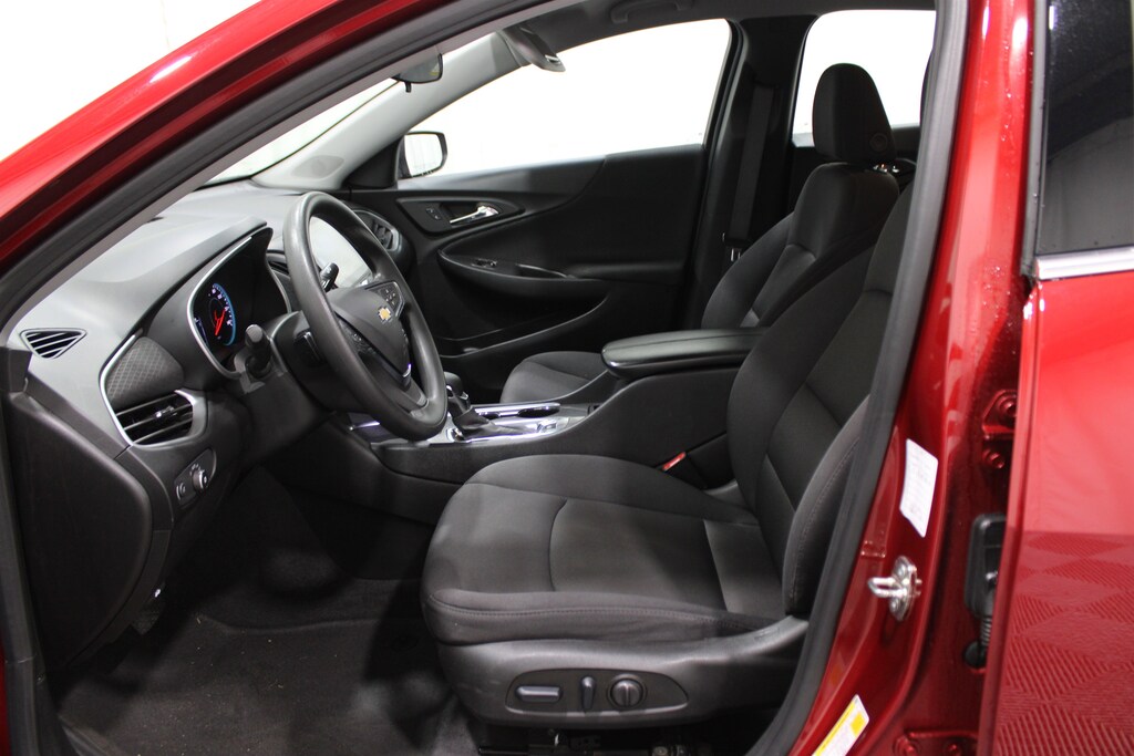 Used 2024 Chevrolet Malibu 1LT Sedan