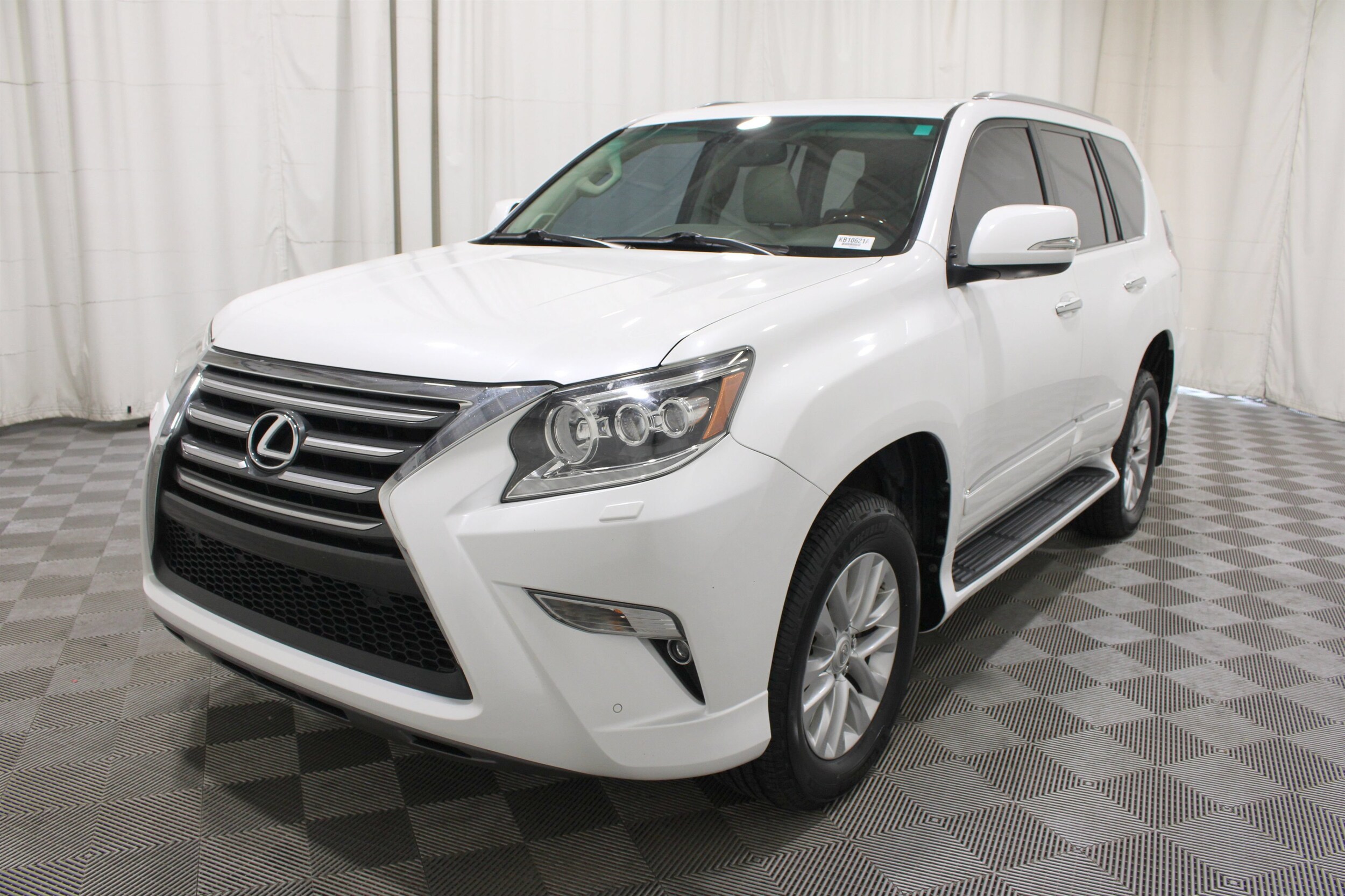2017 Lexus GX Base - Photo 36