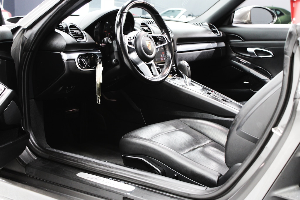 Used 2021 Porsche 718 Boxster Cabriolet