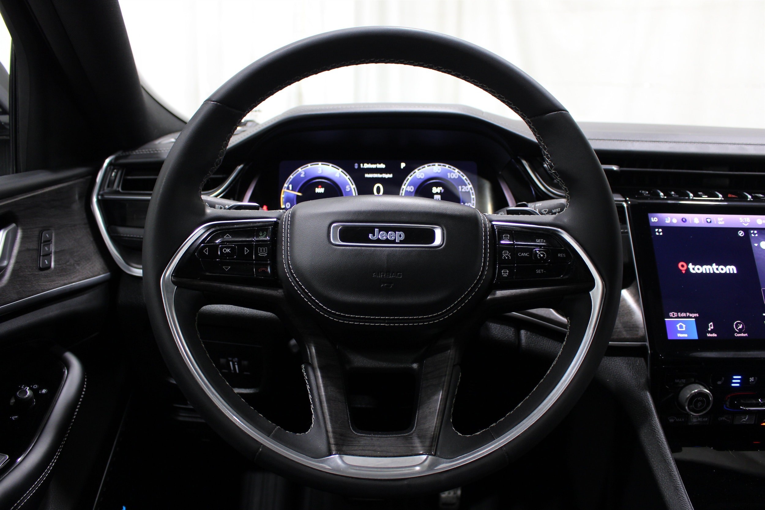 2023 Jeep Grand Cherokee L Overland - Photo 11