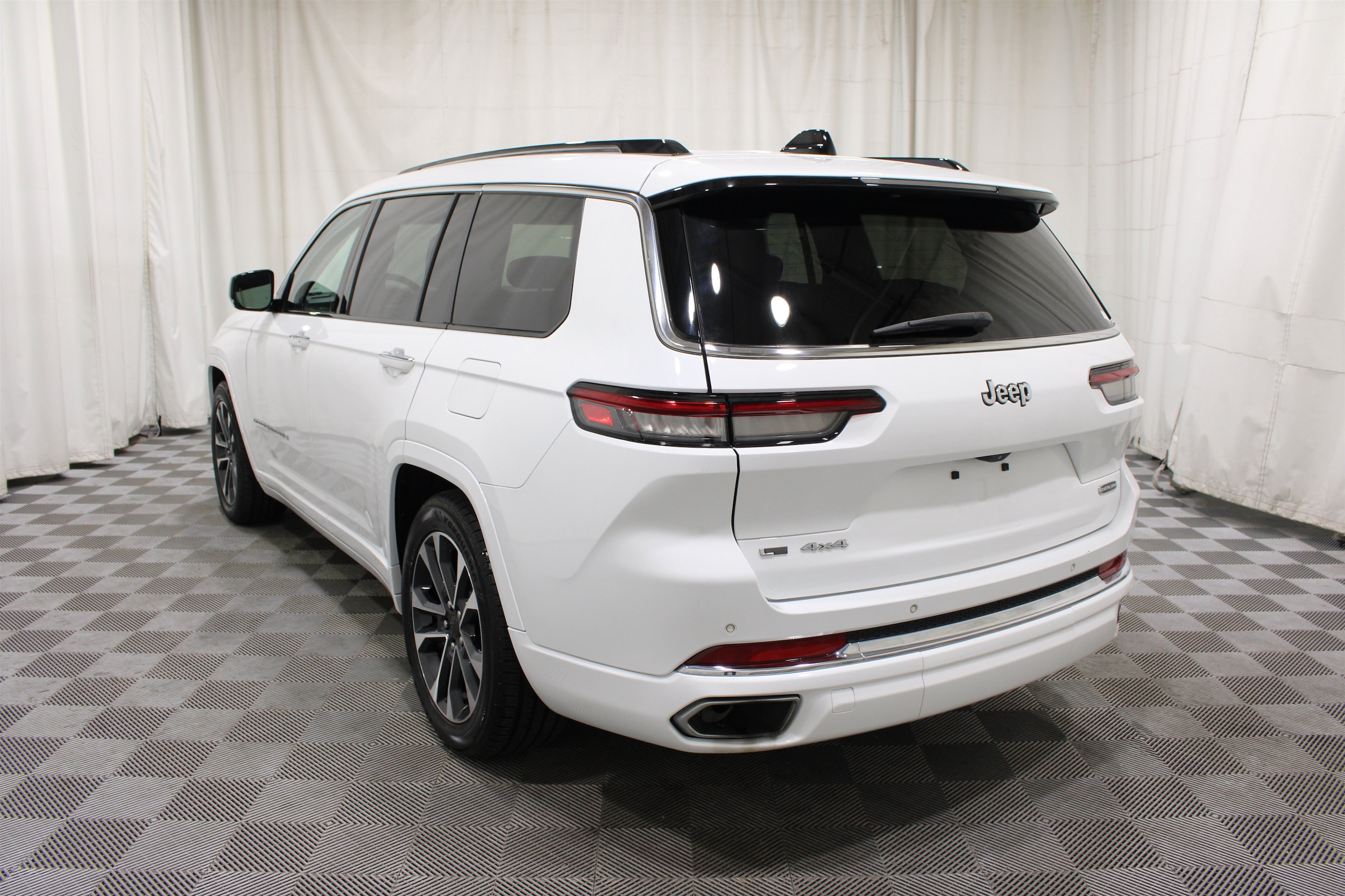 2023 Jeep Grand Cherokee L Overland - Photo 36