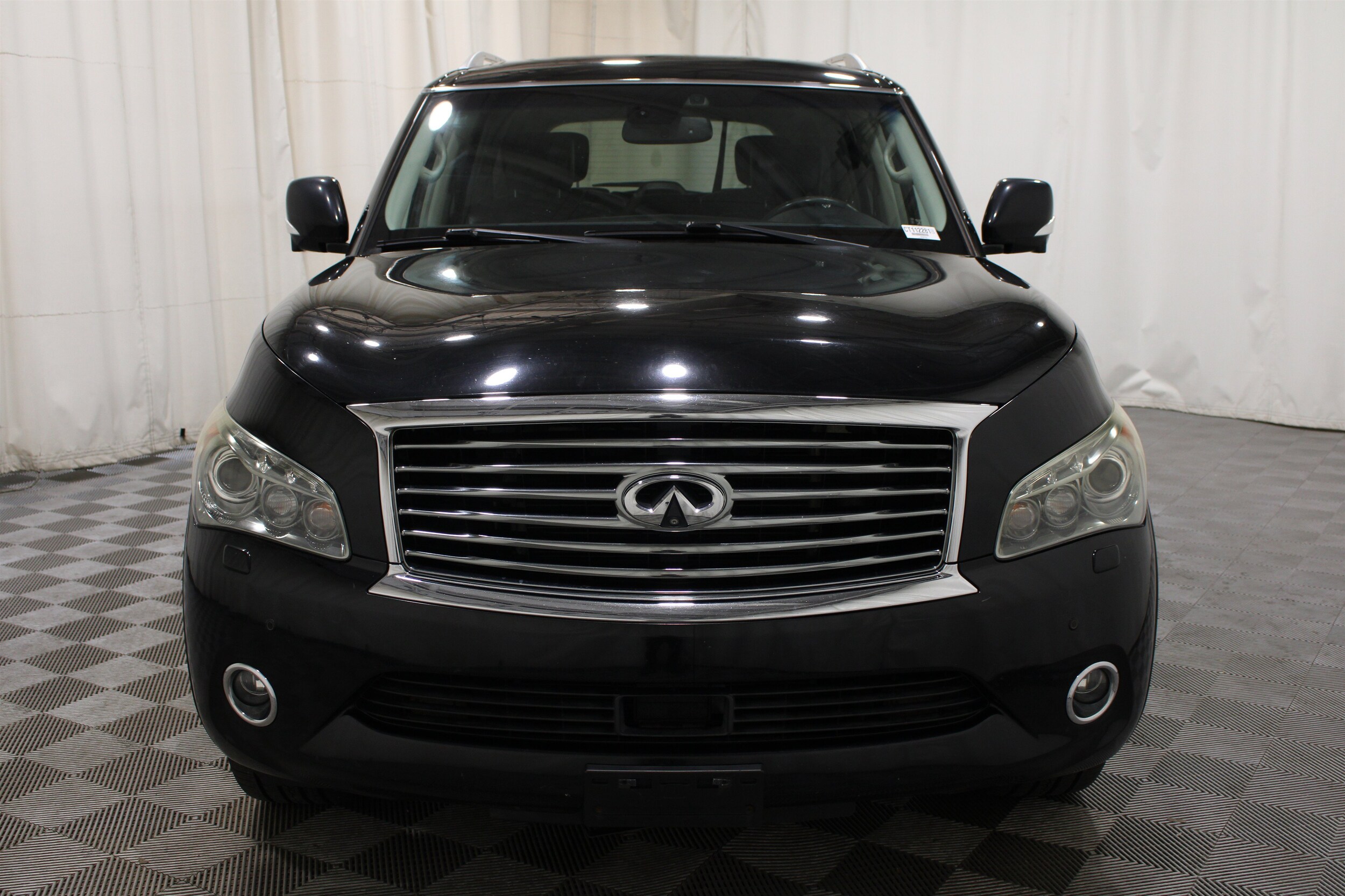 2011 INFINITI QX 56 - Photo 40