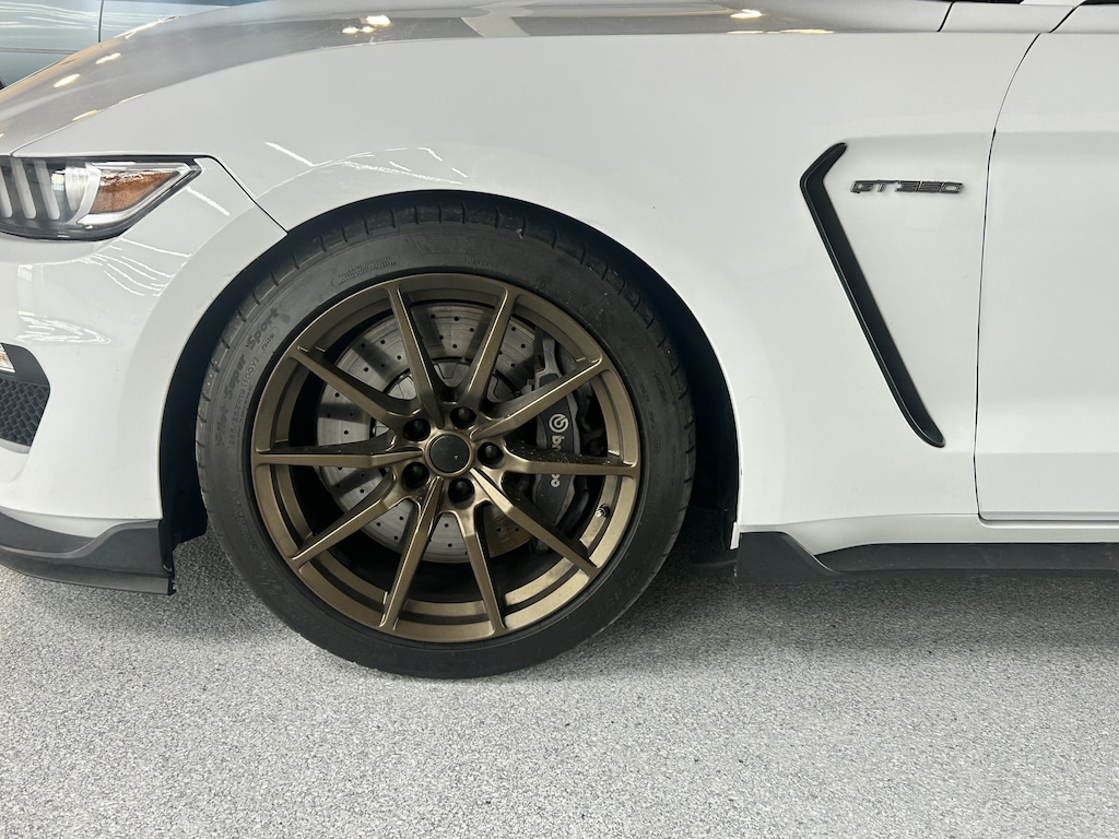 Used 2017 Ford Shelby GT350 Coupe
