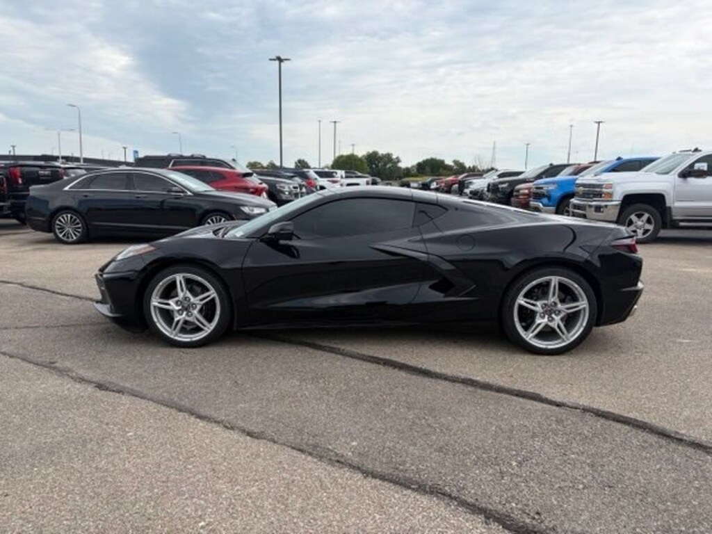 Used 2025 Chevrolet Corvette Stingray Stingray w/1LT Coupe