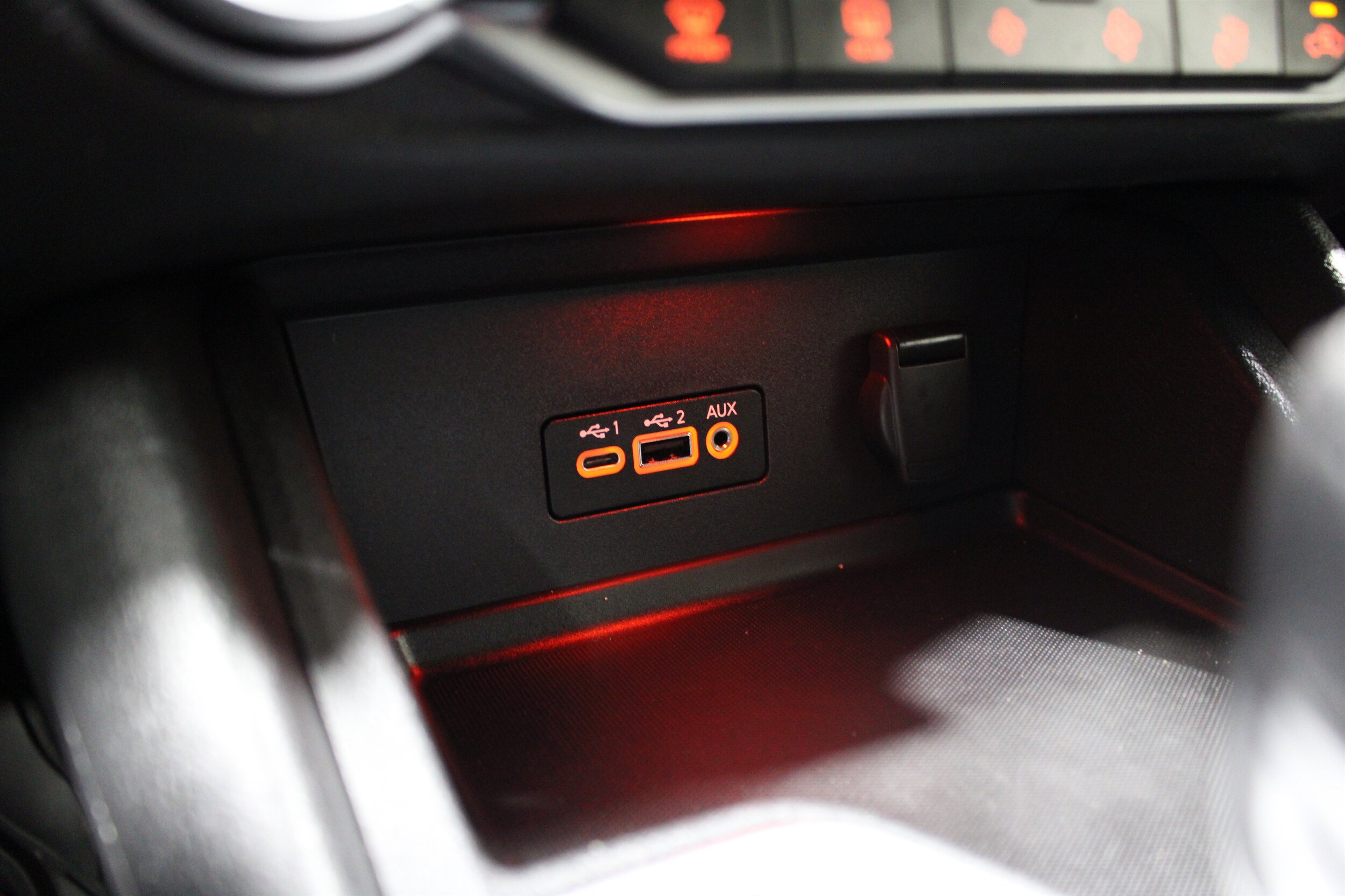 2023 Nissan Sentra SV - Photo 17