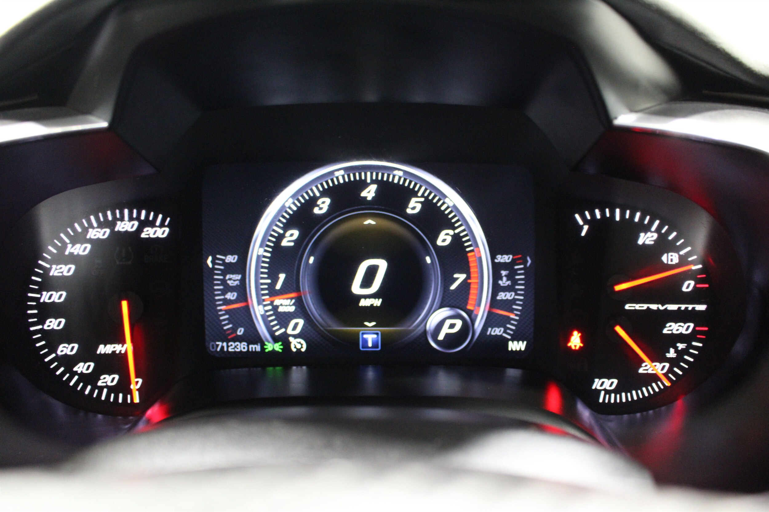 2014 Chevrolet Corvette Z51 - Photo 12