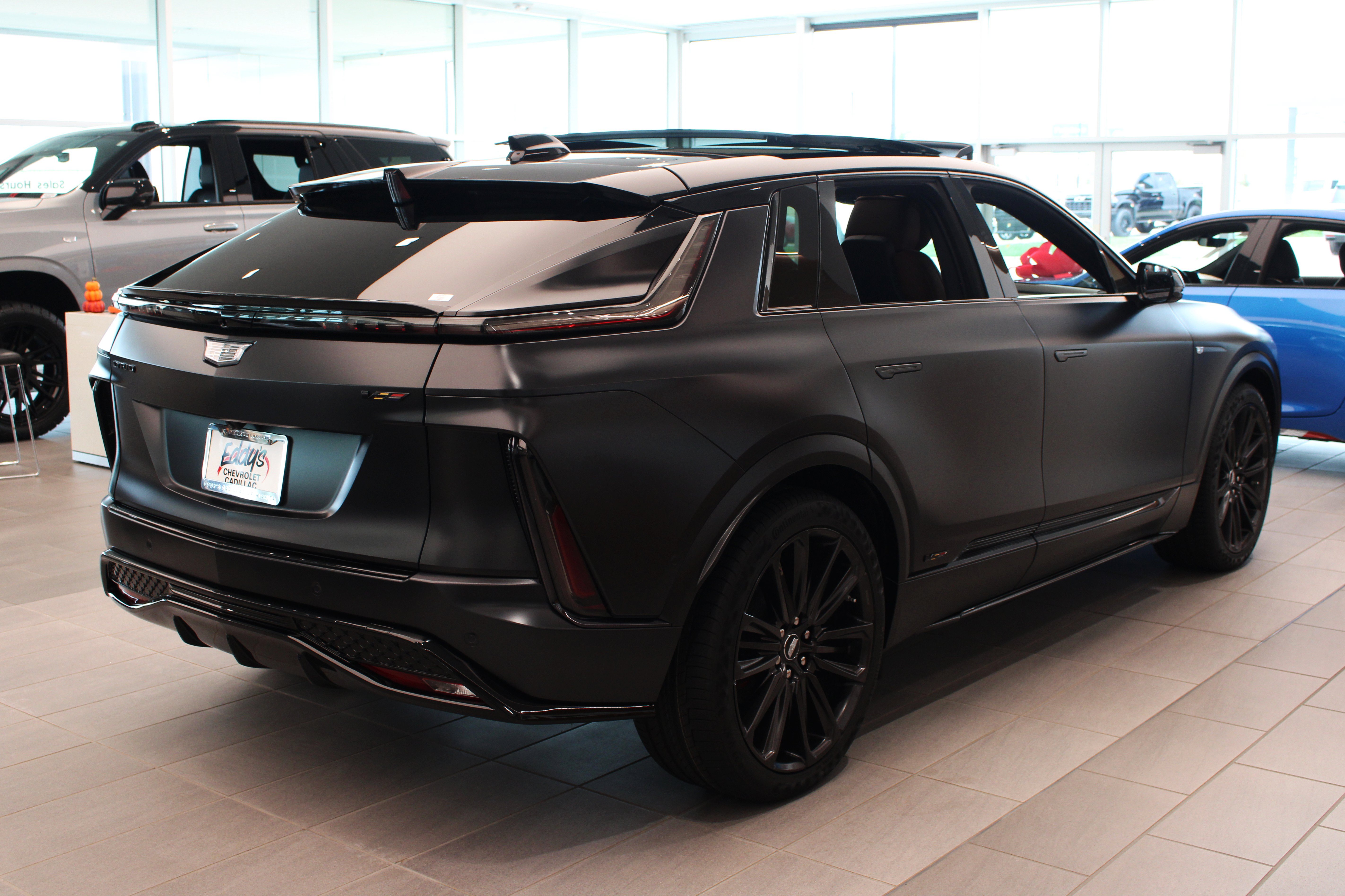 New 2027 Cadillac LYRIQ V Premium Sport Utility