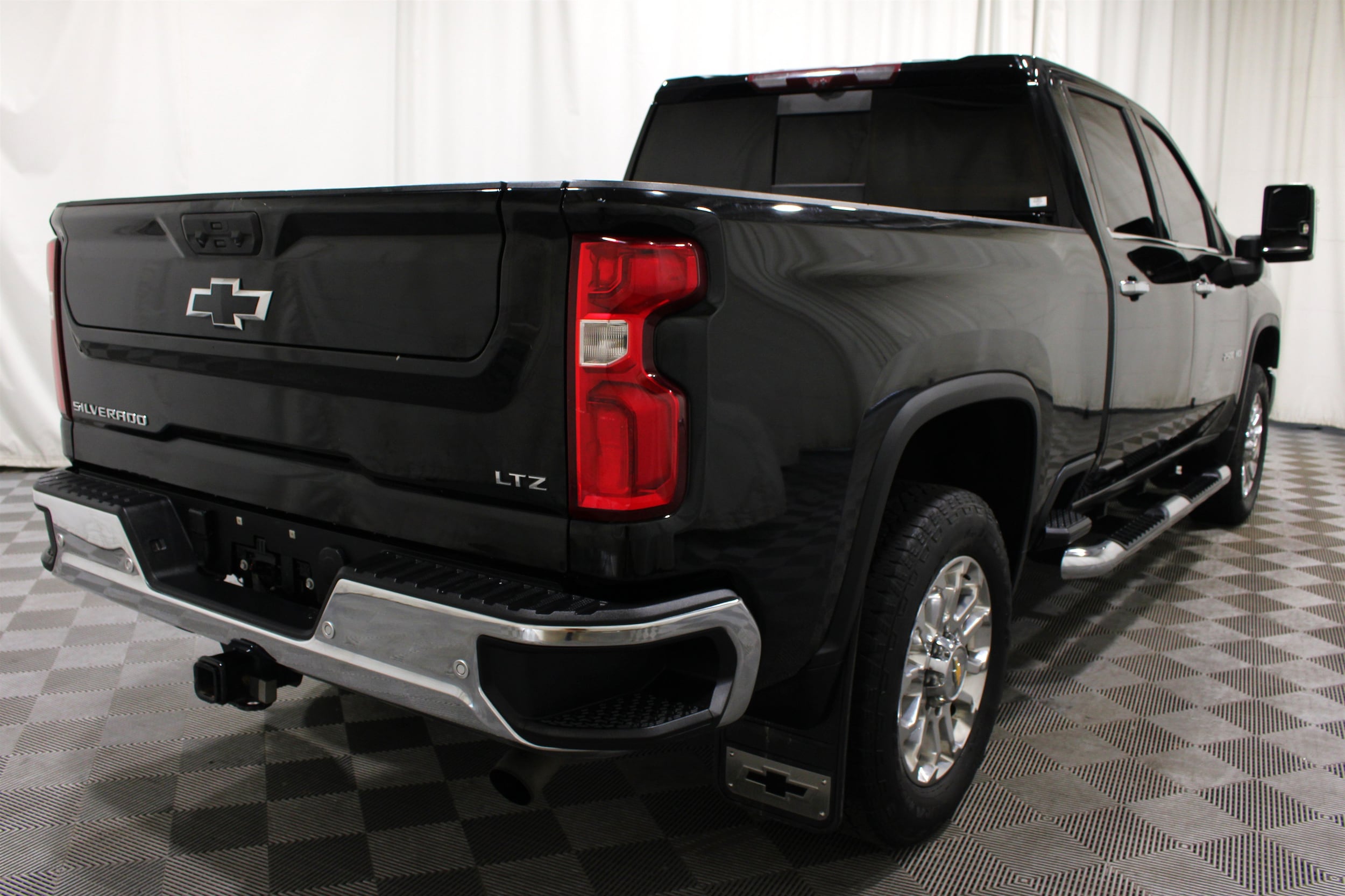 2024 Chevrolet Silverado 2500HD LTZ - Photo 28