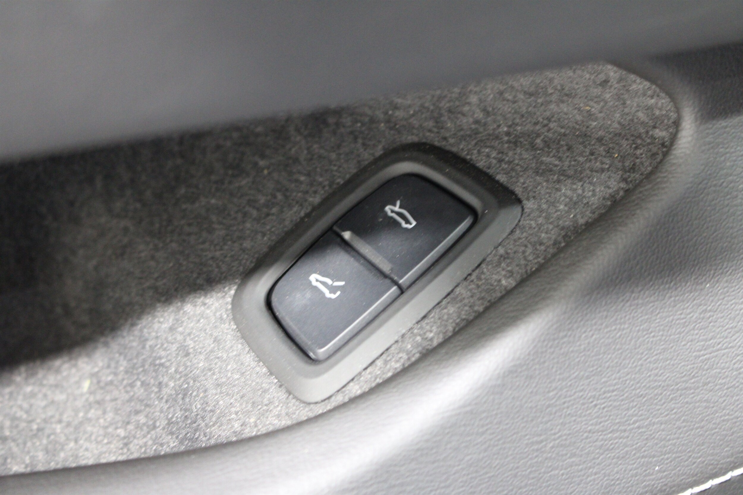 2024 Chevrolet Corvette 1LT - Photo 9
