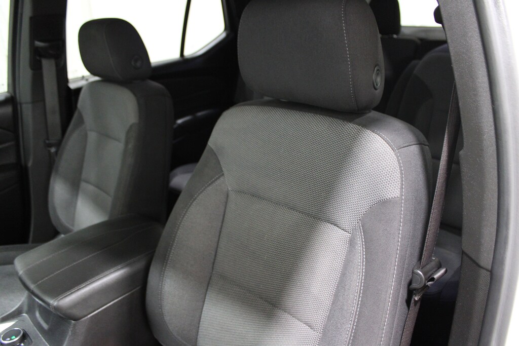 Used 2022 Chevrolet Traverse LT Cloth w/1LT SUV
