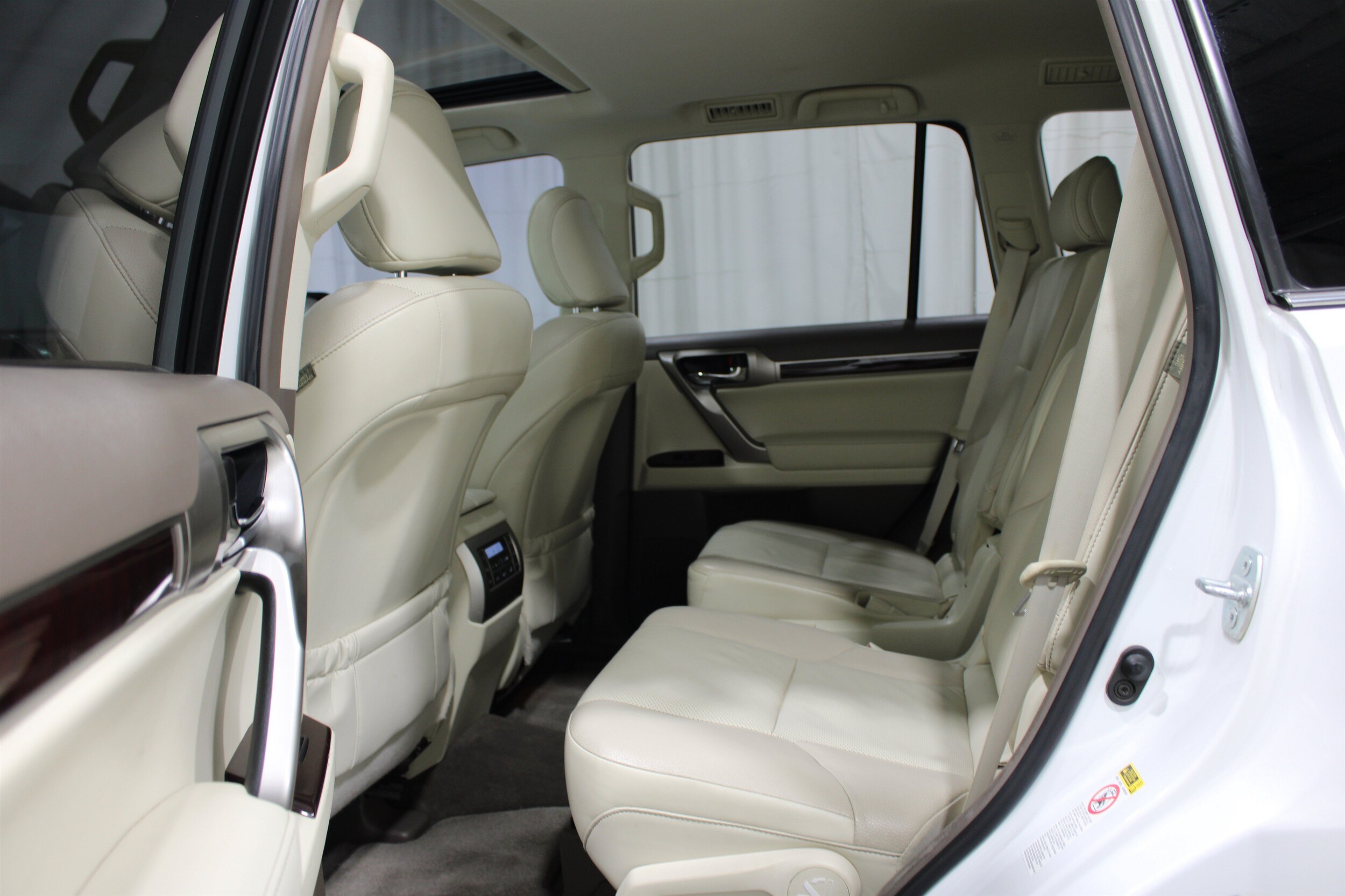 2017 Lexus GX Base - Photo 22