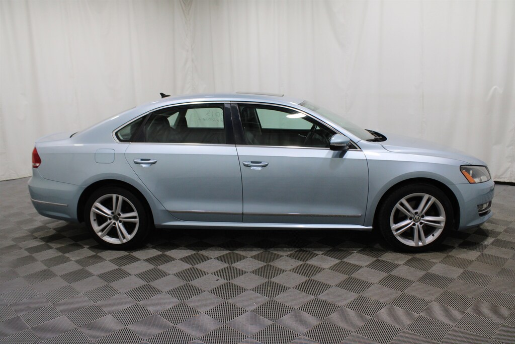 Used 2013 Volkswagen Passat 2.0L TDI SEL Premium Sedan