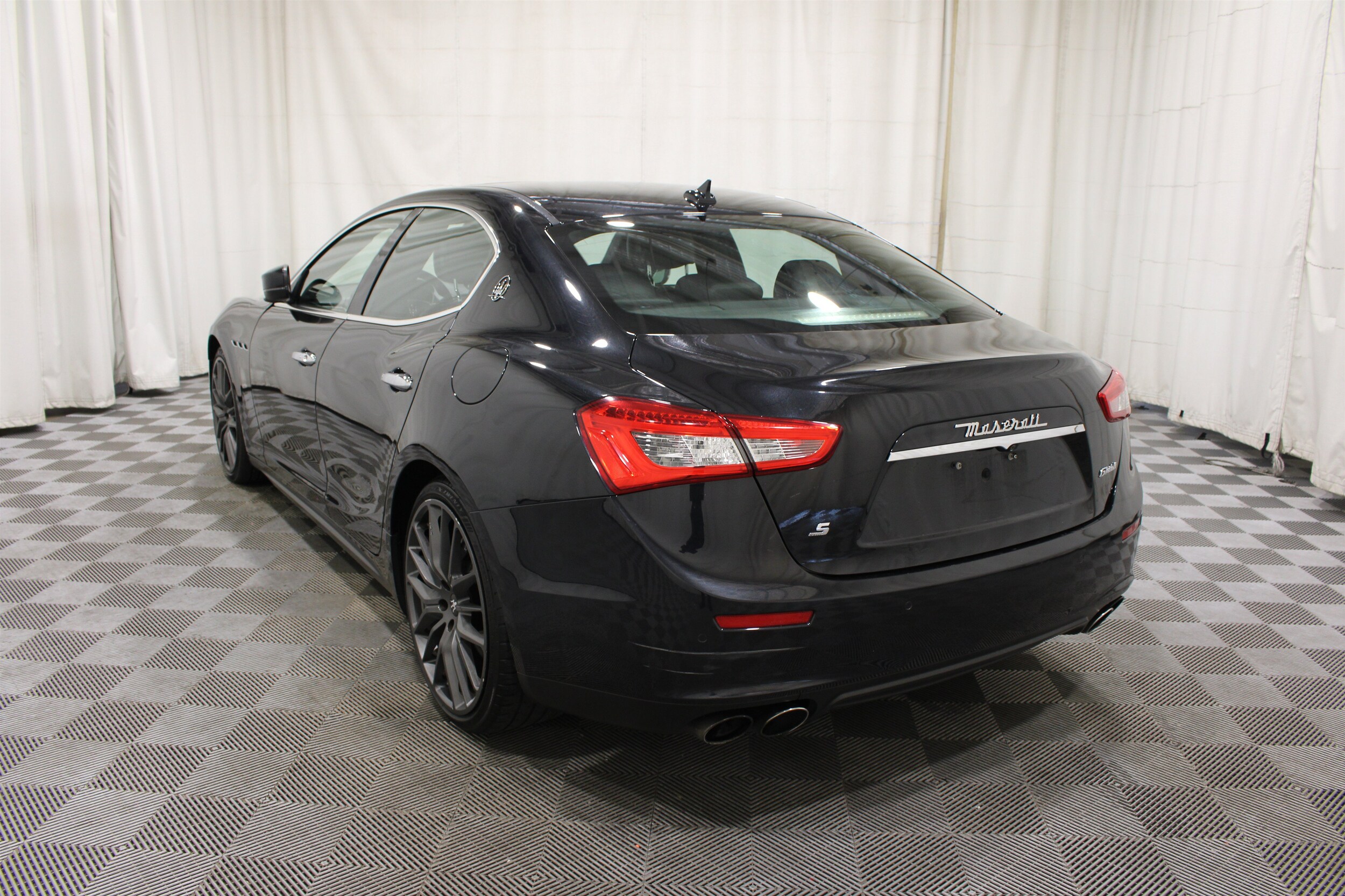 2017 Maserati Ghibli S - Photo 33