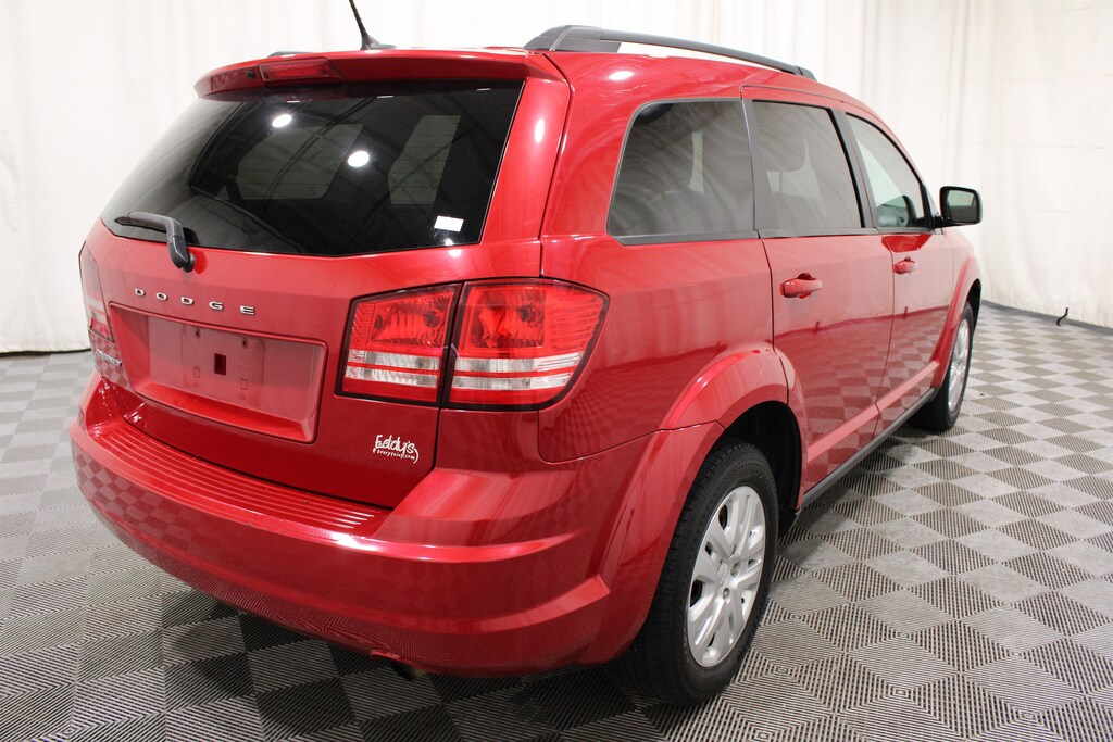 Used 2018 Dodge Journey SE SUV