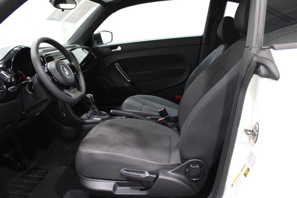 Used 2013 Volkswagen Beetle 2.5L w/PZEV Hatchback