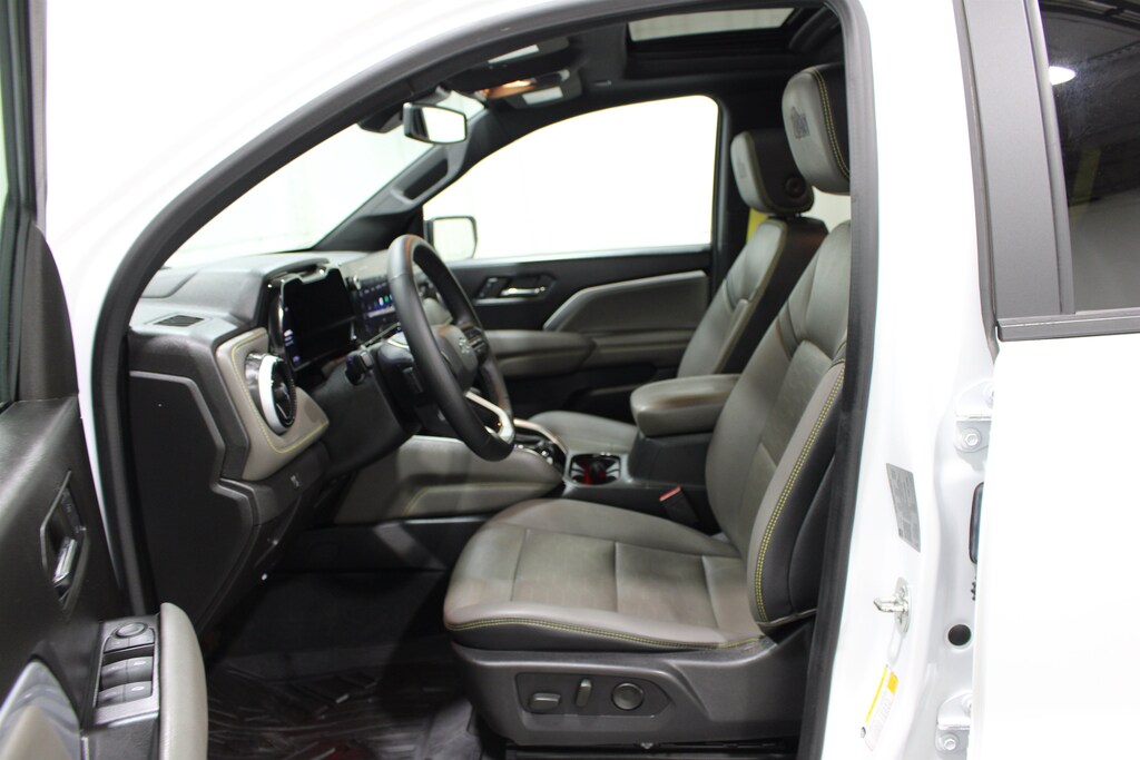 Used 2024 Chevrolet Colorado ZR2 Truck Crew Cab