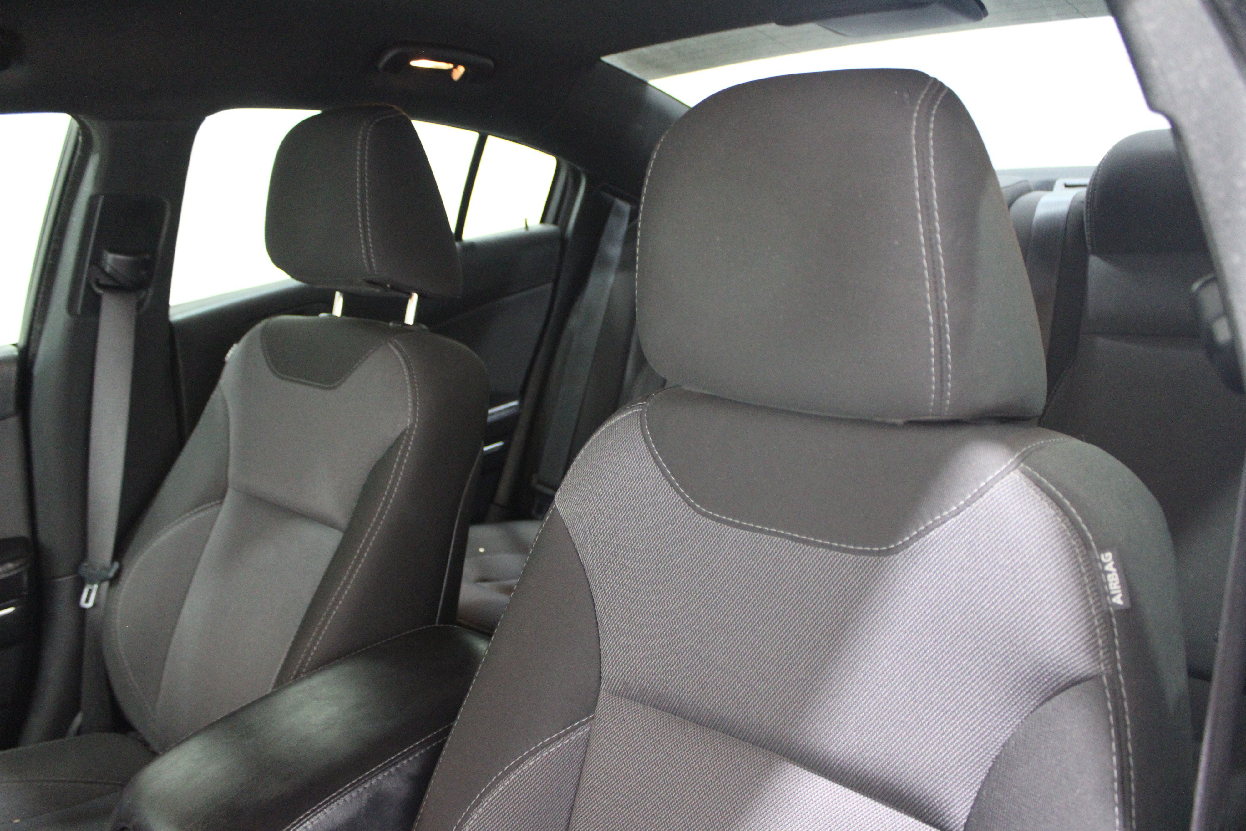 Used 2018 Dodge Charger SXT Sedan