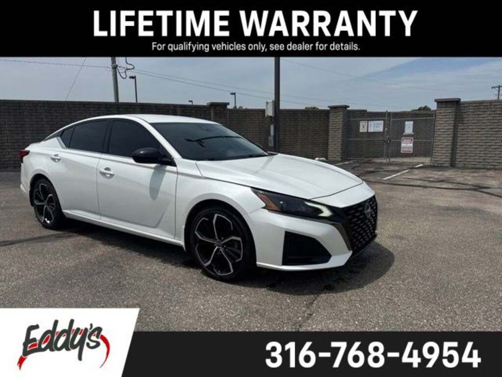 Used 2023 Nissan Altima 2.5 SR Sedan