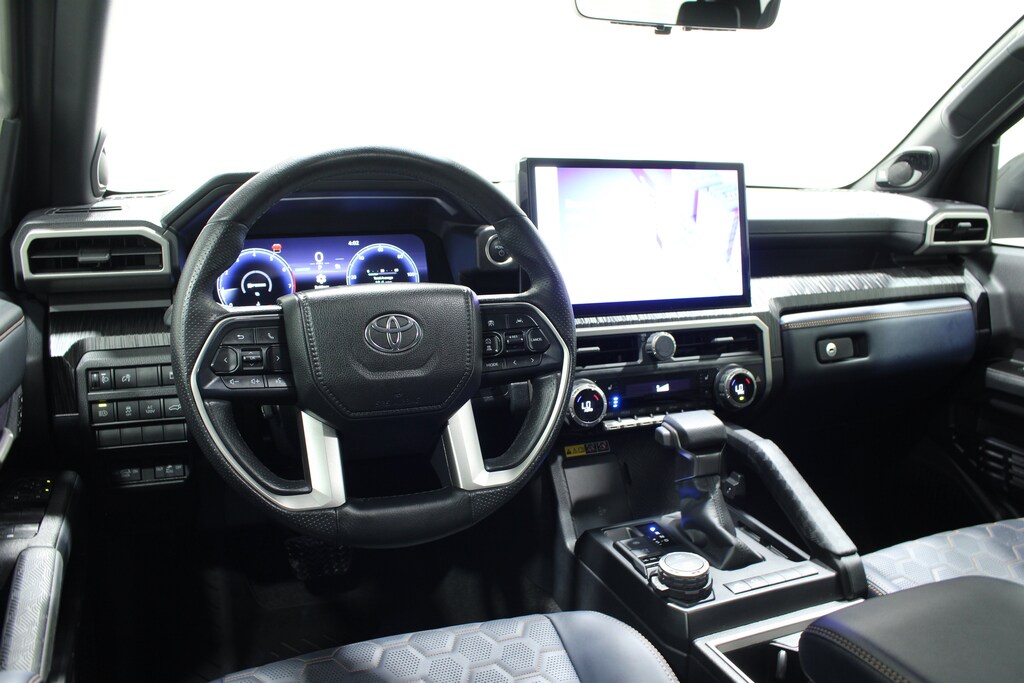 Used 2025 Toyota 4Runner i-FORCE MAX Platinum SUV