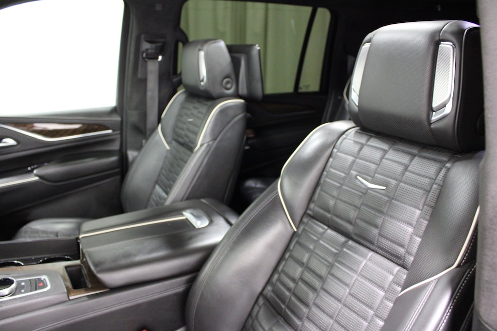 Used 2022 Cadillac Escalade ESV Sport Platinum SUV