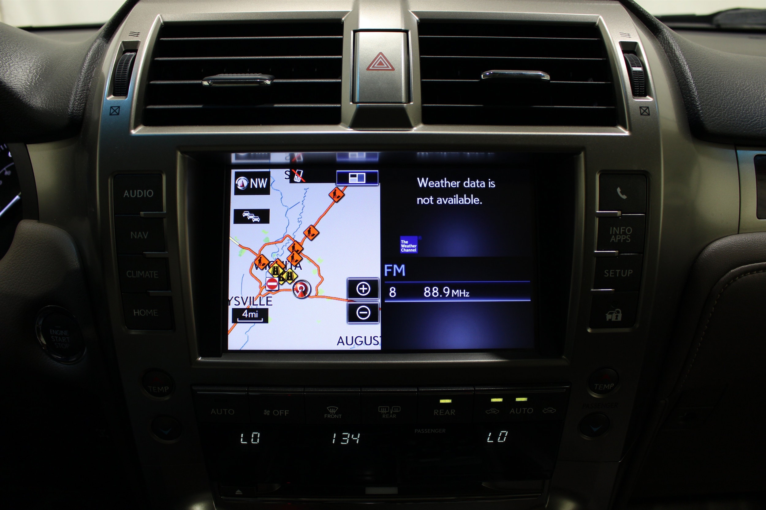 2016 Lexus GX Luxury - Photo 15
