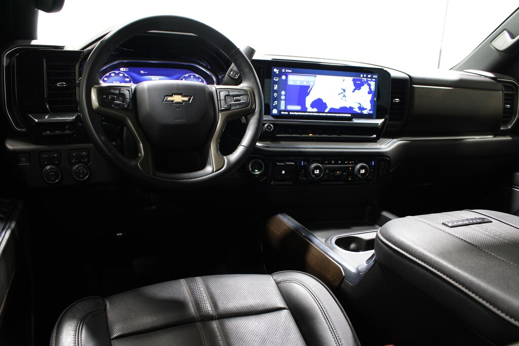 Used 2024 Chevrolet Silverado 2500 HD High Country Truck Crew Cab