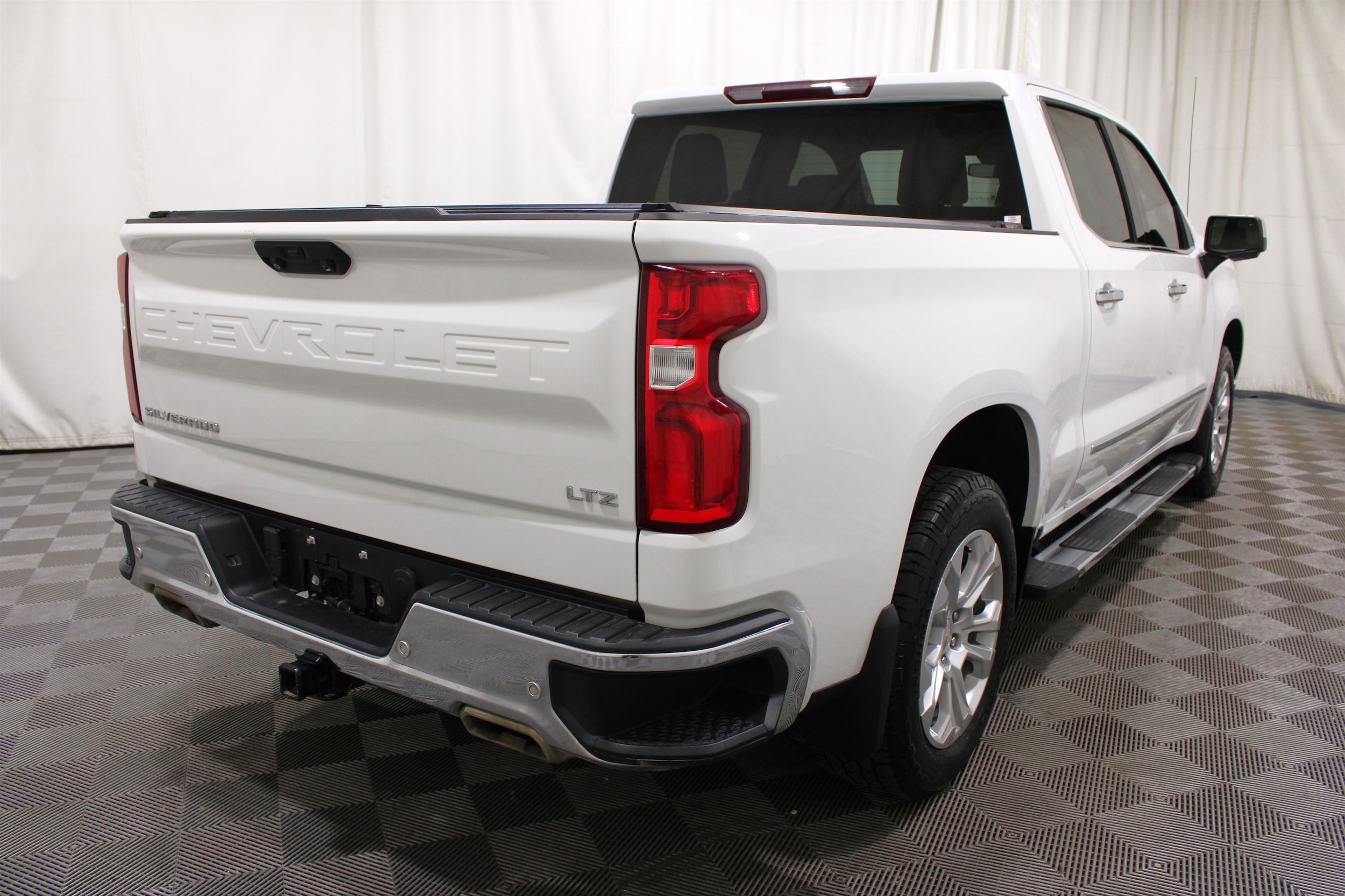 2022 Chevrolet Silverado 1500 LTZ - Photo 30