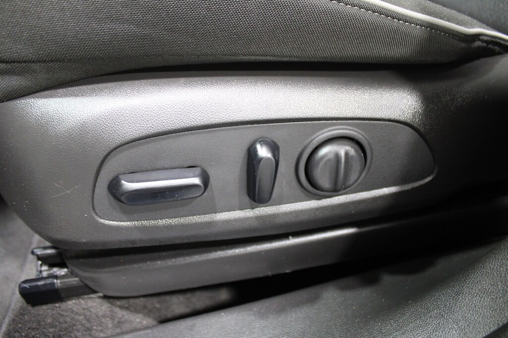 Used 2023 Chevrolet Trailblazer LT SUV