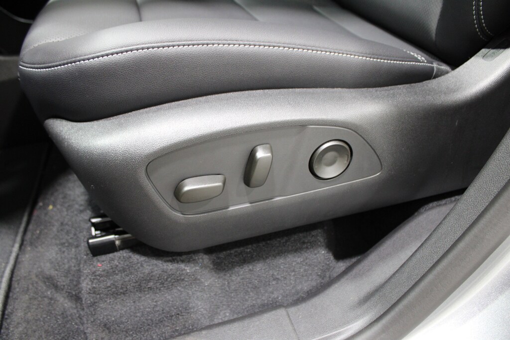 New 2026 Chevrolet Traverse LT Sport Utility