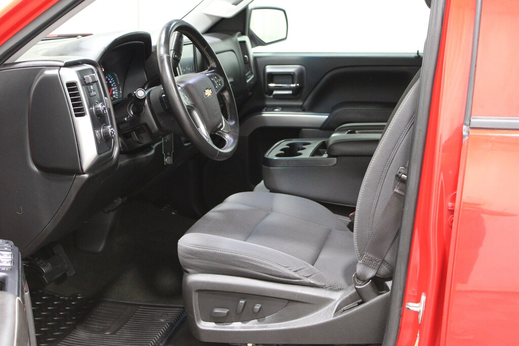 Used 2017 Chevrolet Silverado 1500 LT w/1LT Truck Crew Cab
