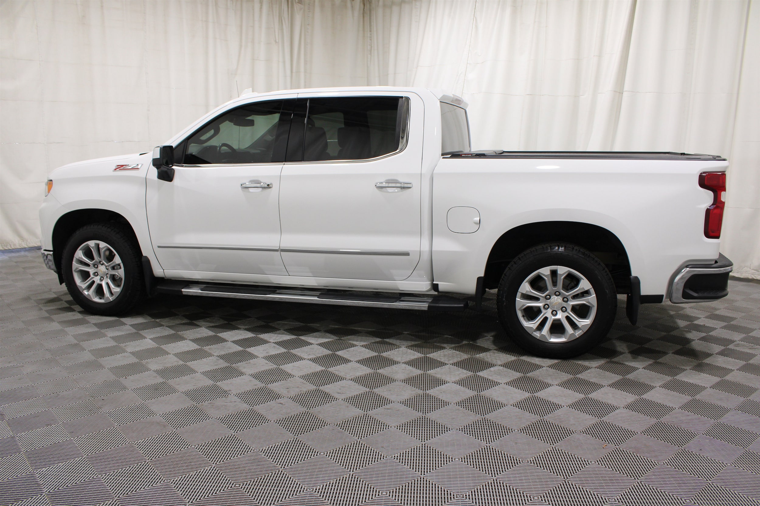 2022 Chevrolet Silverado 1500 LTZ - Photo 33