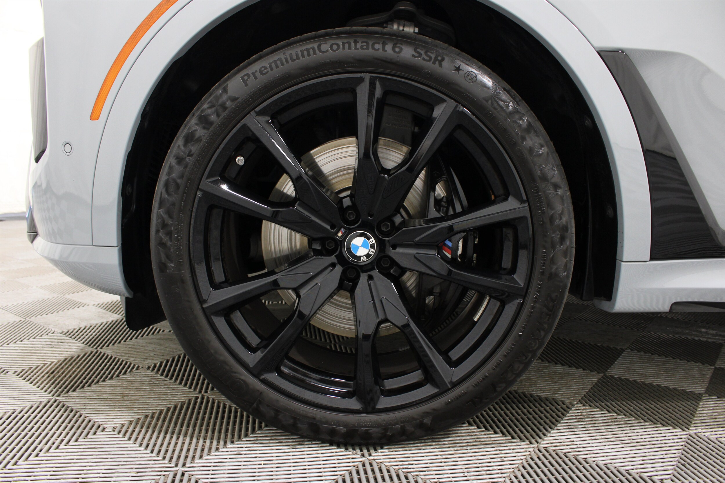 2025 BMW X7 40i - Photo 44