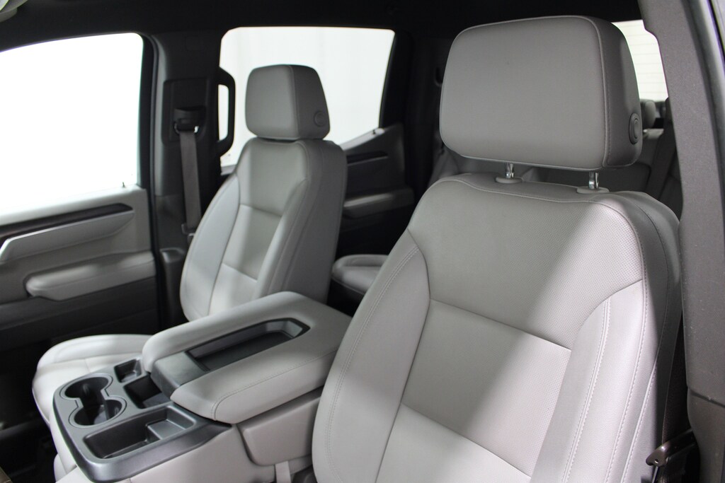 Used 2025 GMC Sierra 1500 SLT Truck Crew Cab