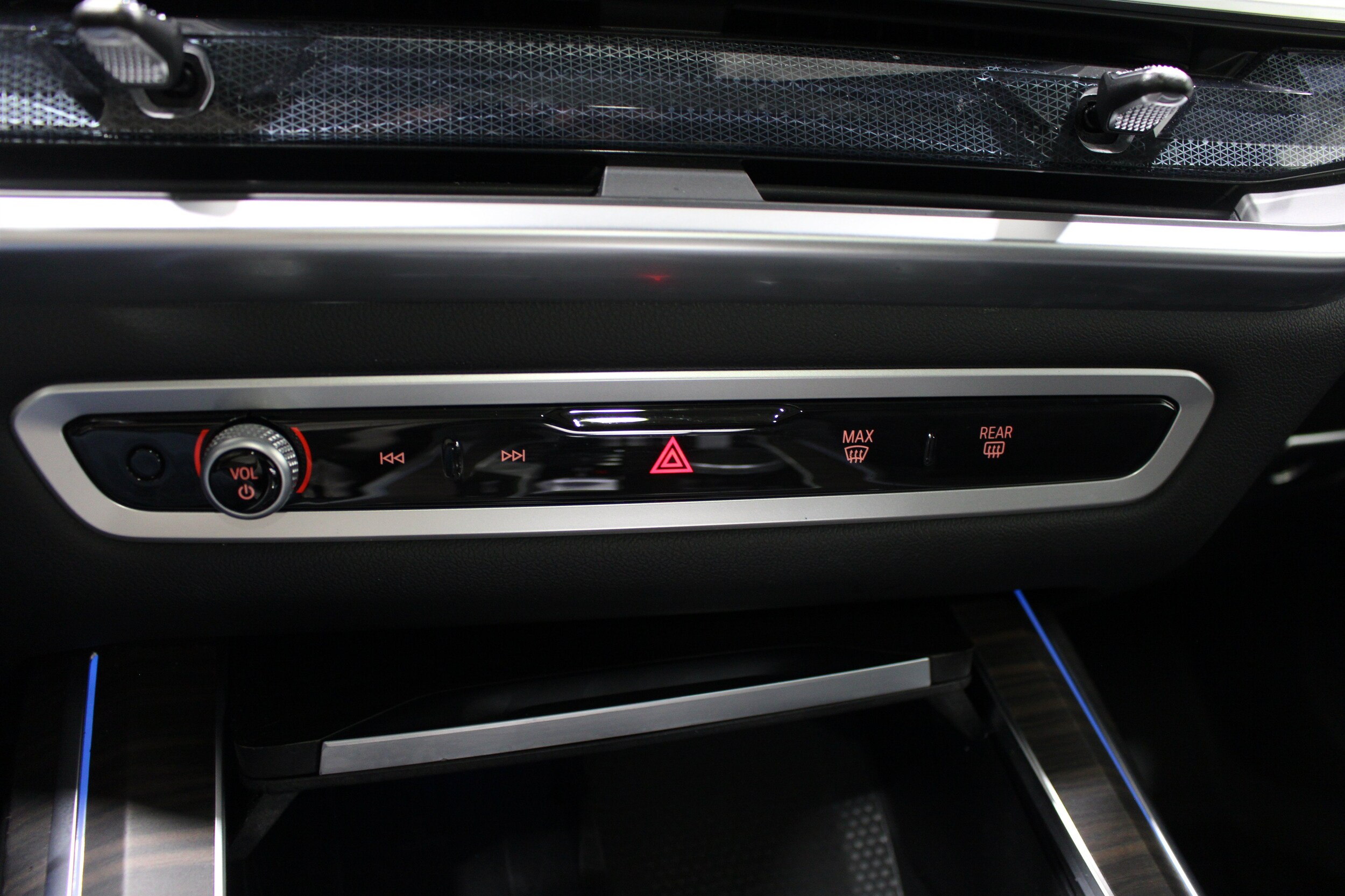 2025 BMW X7 40i - Photo 19