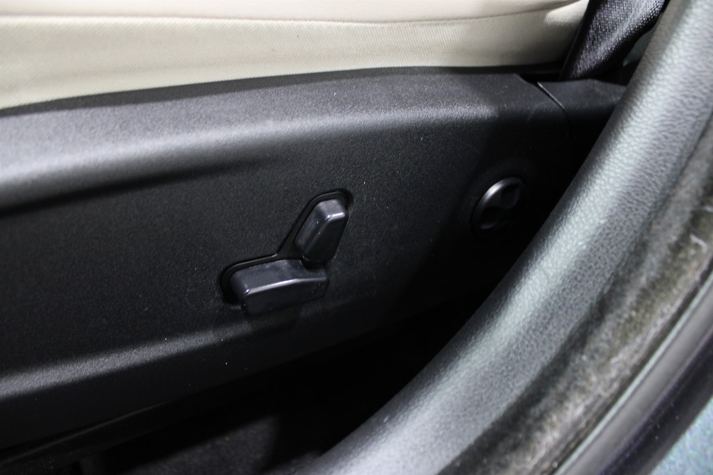 Used 2017 Chrysler 300 Limited Sedan