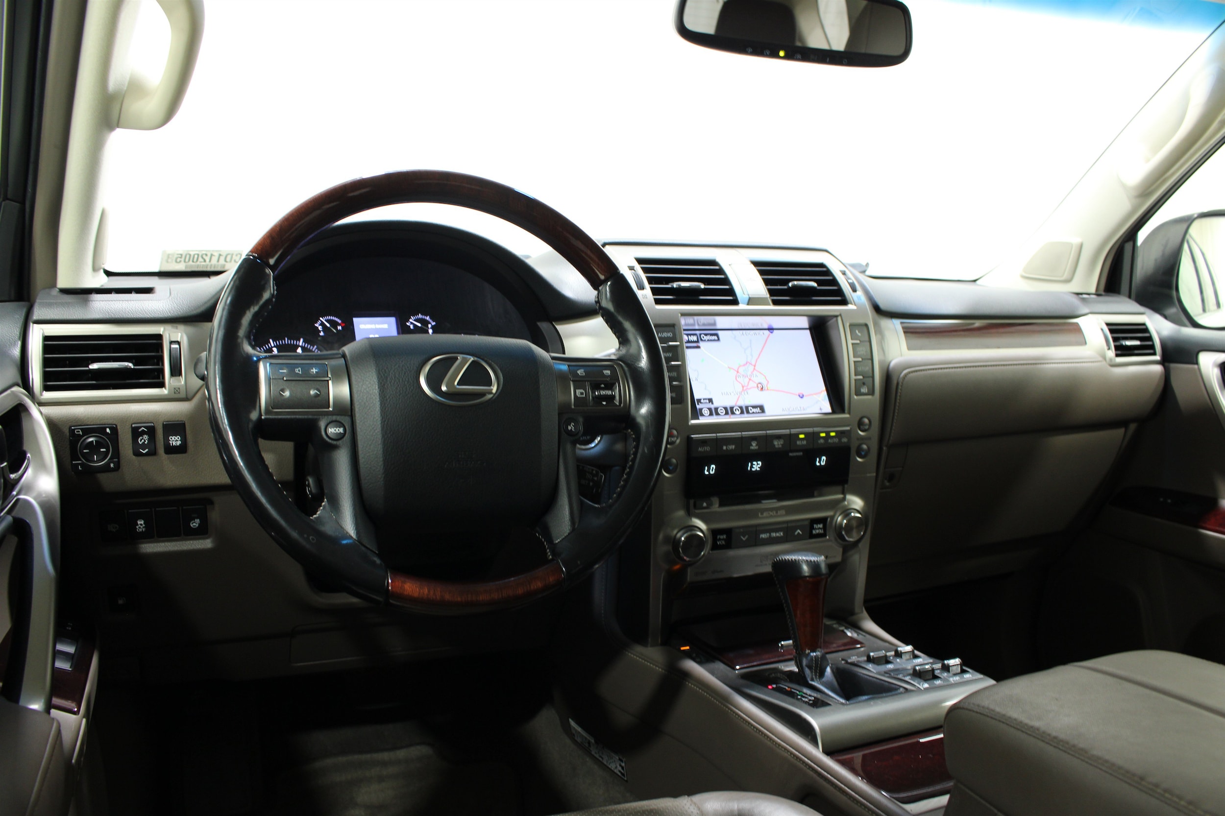 2016 Lexus GX Luxury - Photo 2