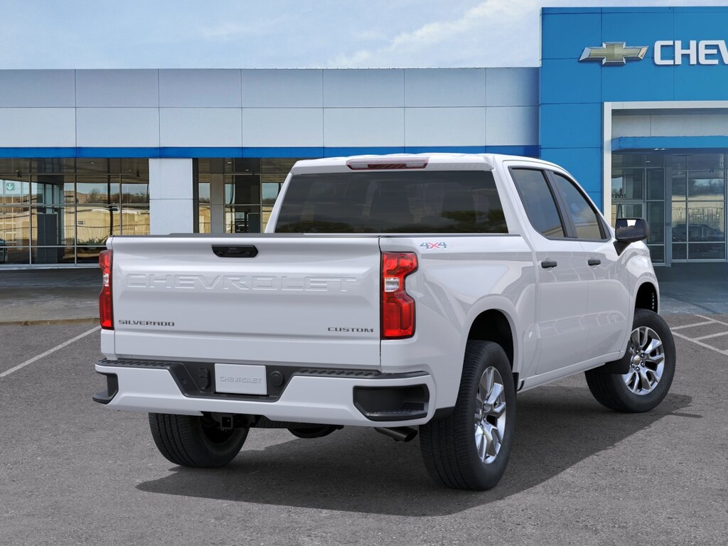 New 2026 Chevrolet Silverado 1500 Custom Crew Cab Pickup