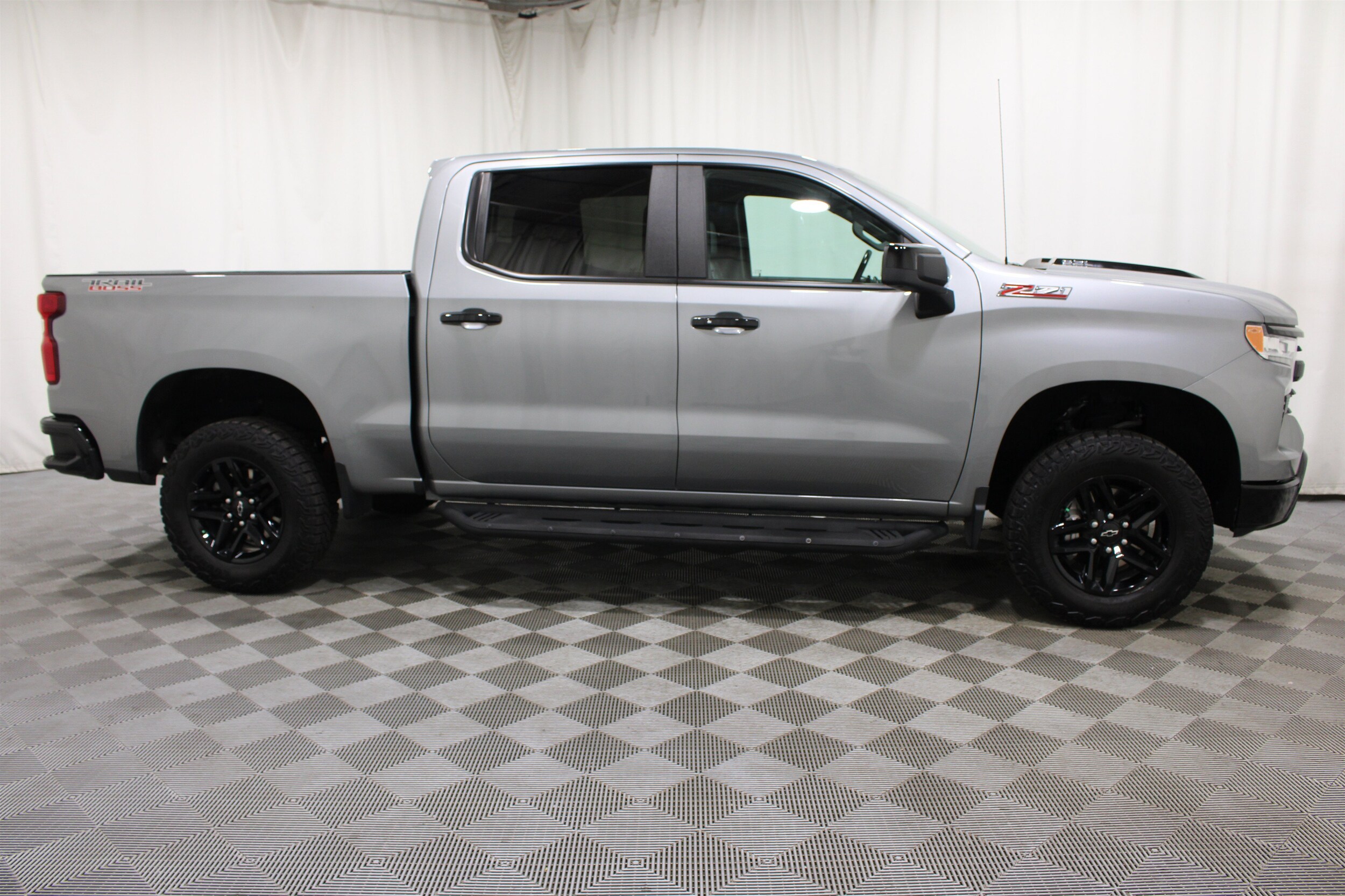 2025 Chevrolet Silverado 1500 LT Trail Boss - Photo 28