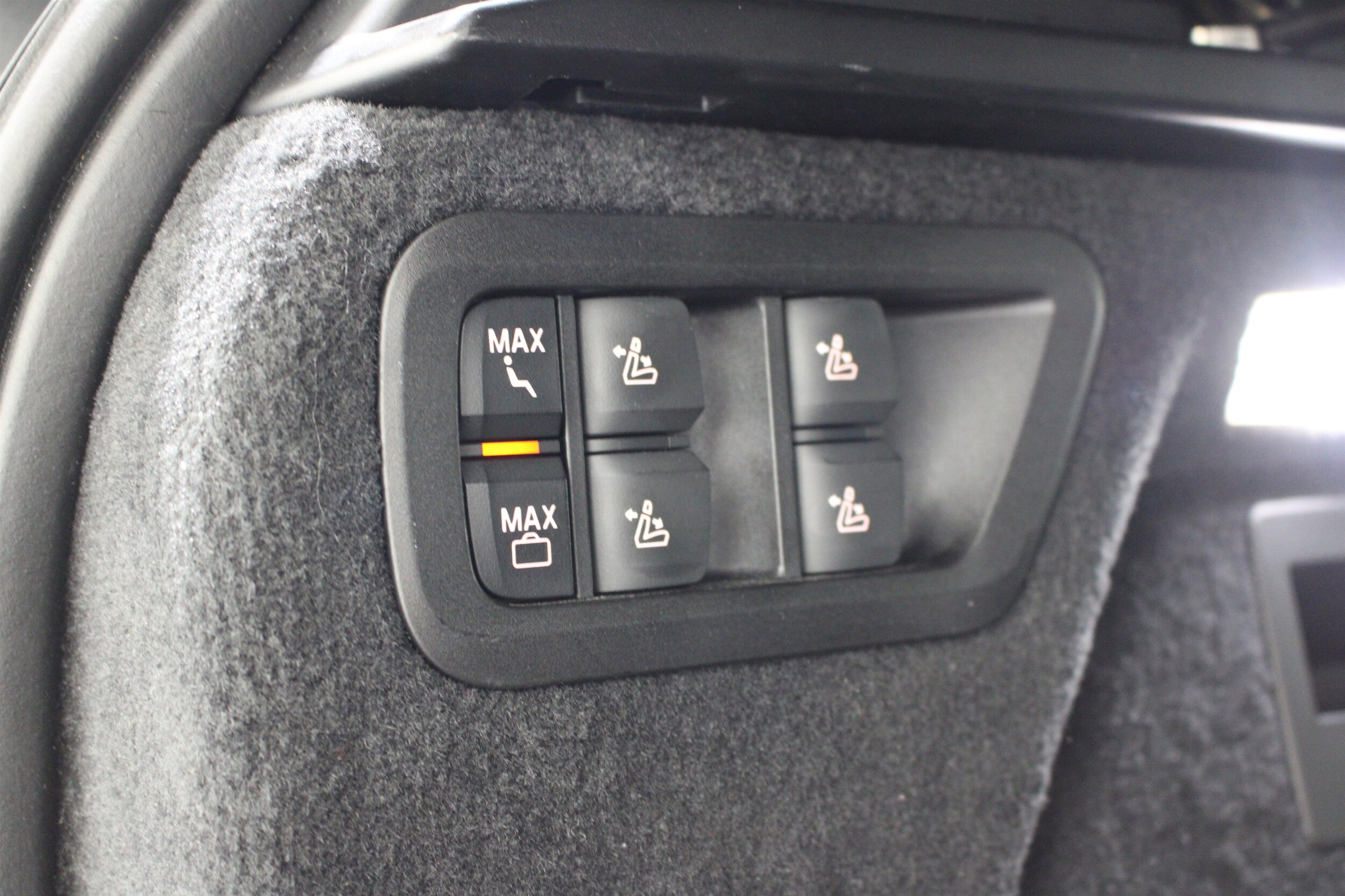 2025 BMW X7 40i - Photo 29